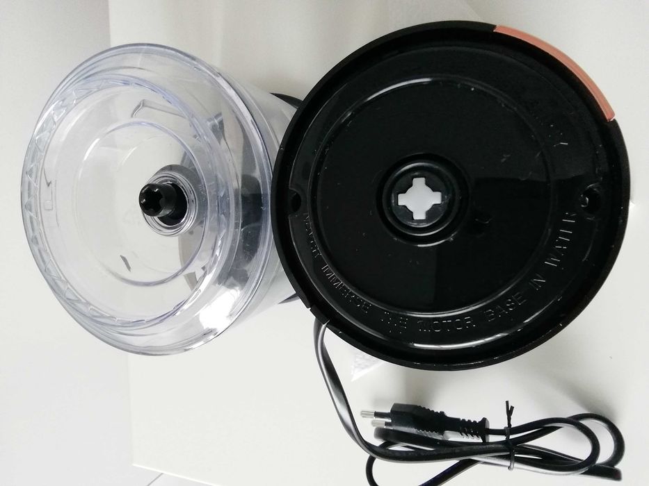 Blender,rozdrabniacz do warzyw,owoców,orzechów BERLINGER Haus