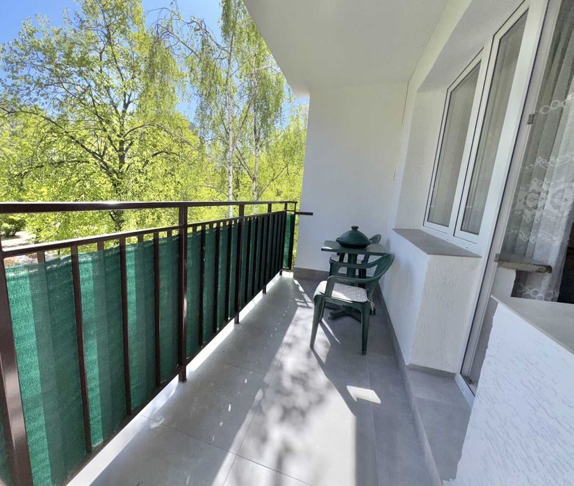 Dwa oddzielne pokoje + balkon, blisko Metra Natolin - Więcej