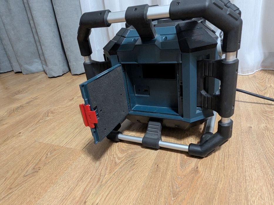 Радіо. Колонка Bosch GPB 18V-5 SC PROFESSIONAL