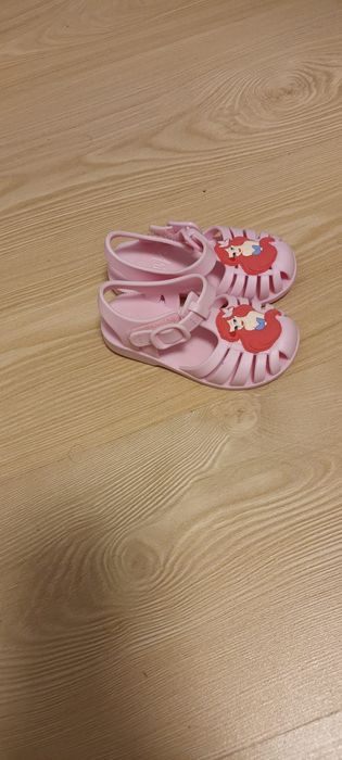 Sandálias criança