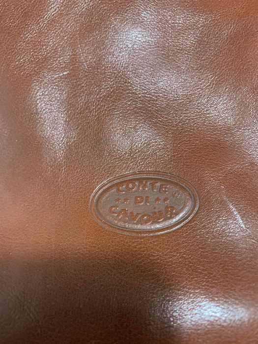 Mala castanha em pele conte di cavour