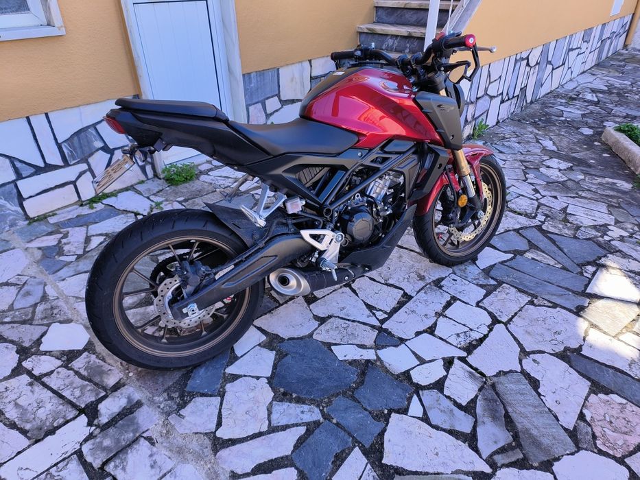 Honda CB 125 R 2023