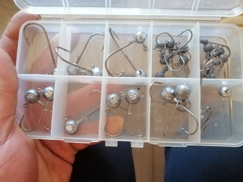 Mega Zestaw Wędkarski: Wędka + 2 Kołowrotki + Przynęty + Akcesoria | G