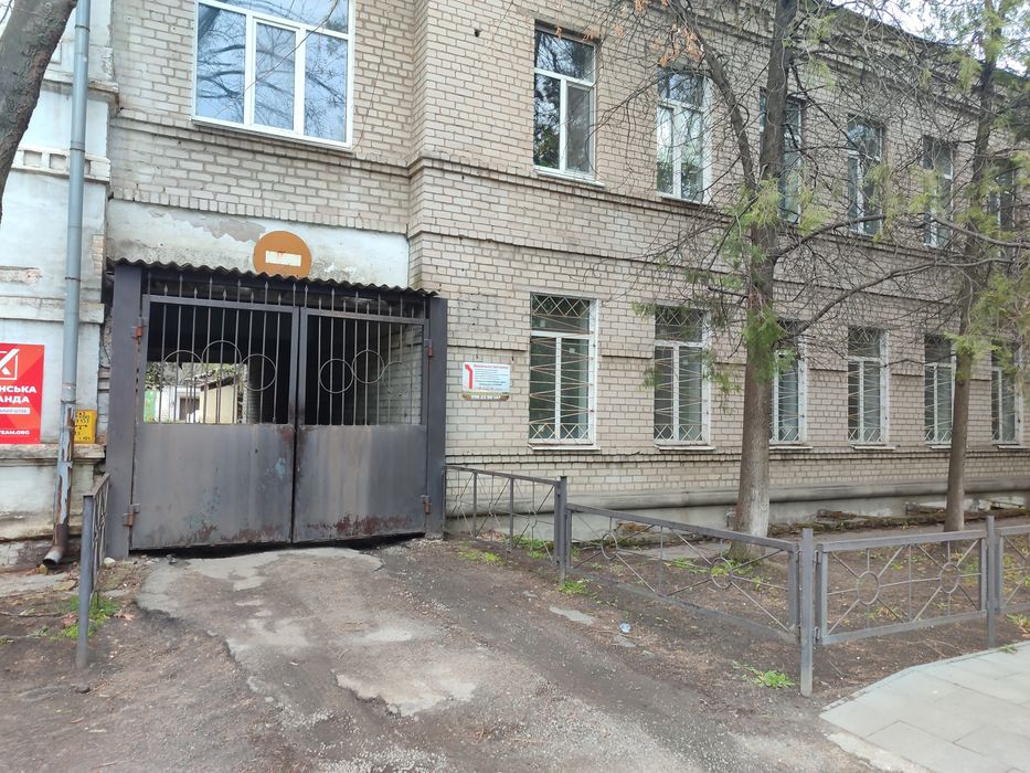 Оренда - офісні приміщення в центрі м Самар (район ЦУМа, міськвиконкому)