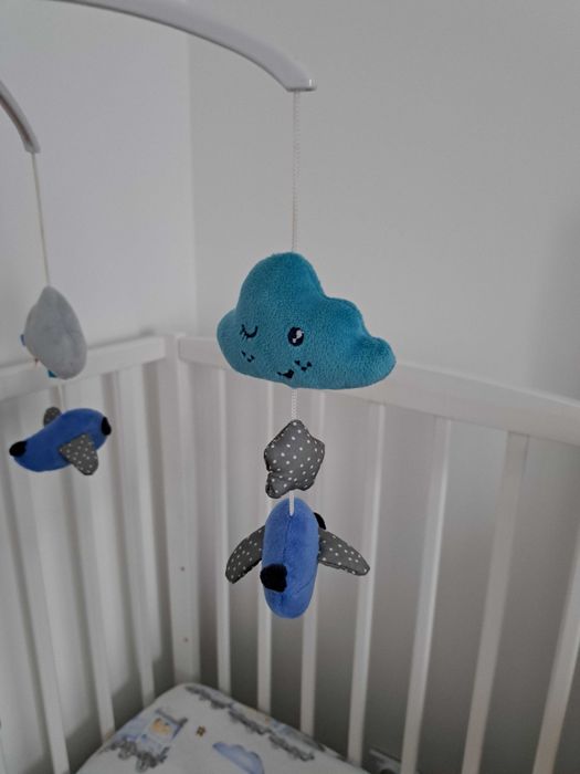 Karuzela z pozytywką BABYONO PLANES