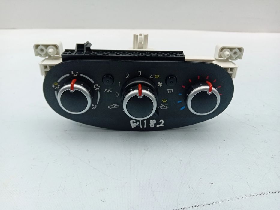 Comando chauffage / sofagem RENAULT Twingo III (BCM_)