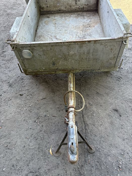 Solidna przyczepka samochodowa do traktorka , quad