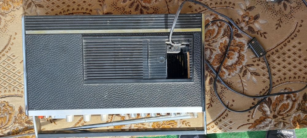Radio magnetofon Grundig C-4000 Automatic