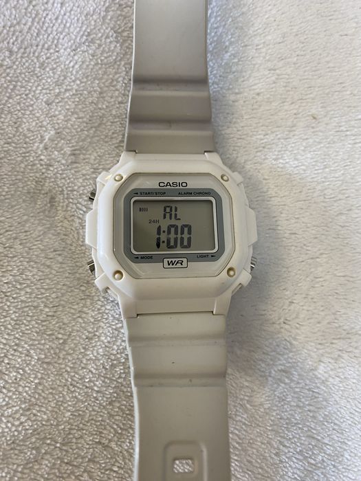 Zegarek damski Casio