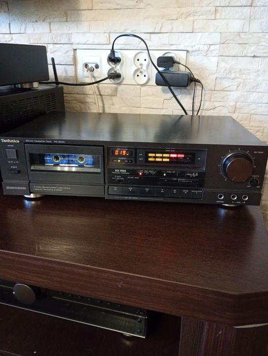 Magnetofon Technics RS- B505