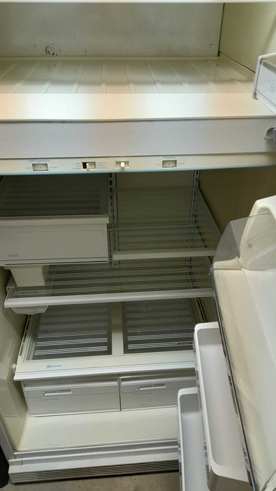 frigorifico americano bauknecht  congelador não congela