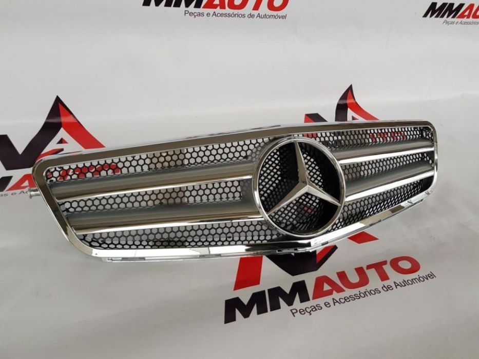 Grelha Mercedes W204 C63 AMG 2 Lâminas Cinza