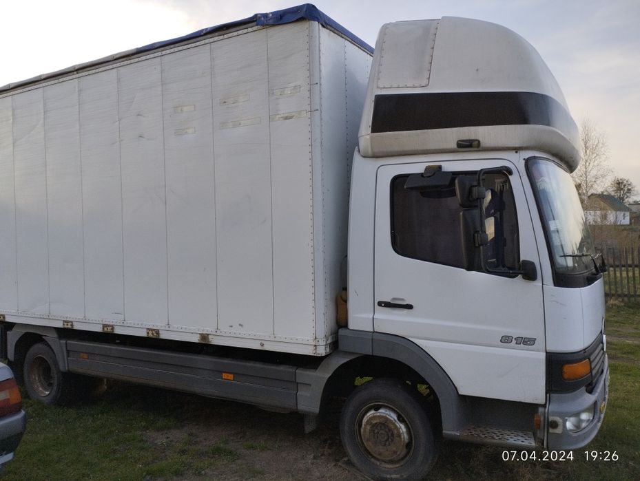 Мерседес атего. Р.в 1999