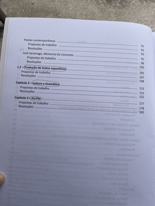 Livro Português Questões de Exames Nacionais