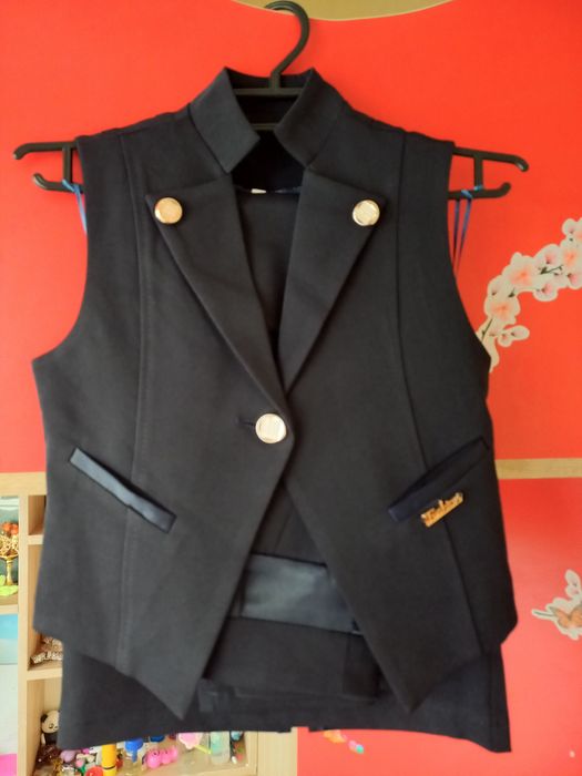 Школьная форма троечка (жилетка, юбка, брюки)