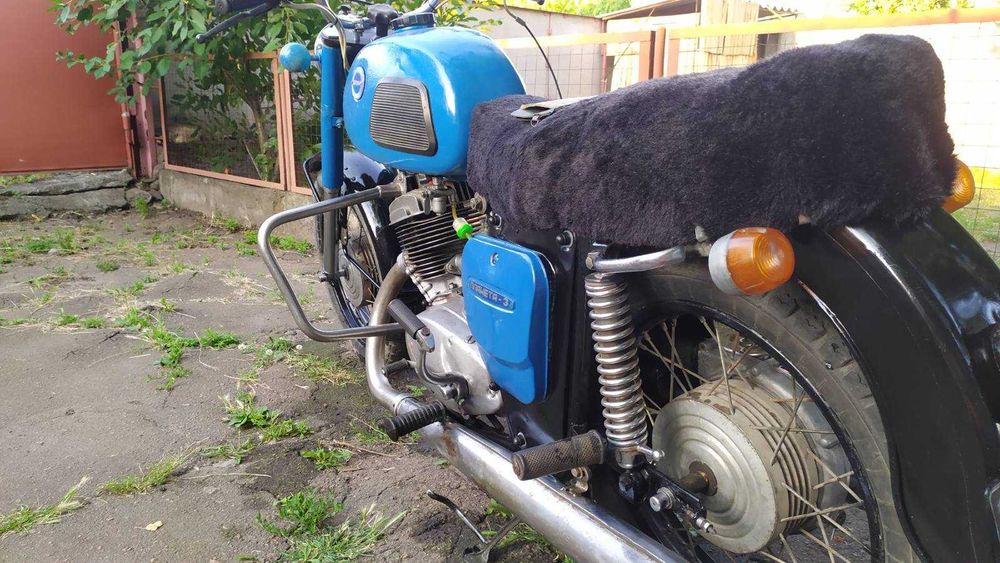 Продам мотоцикл Иж Планета-3