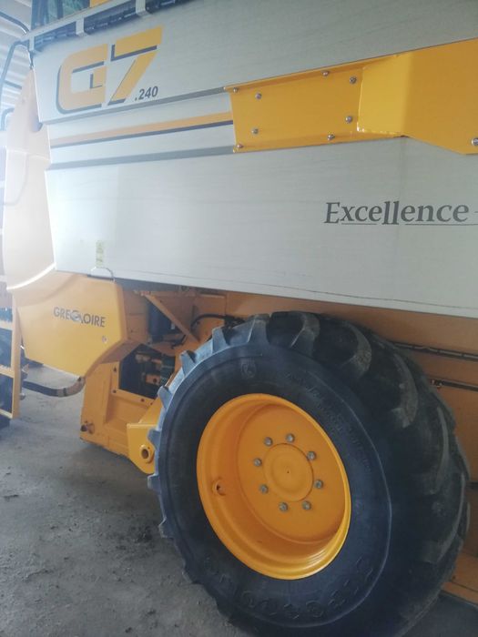 Máquina de Vindimar Grégoire G7.240