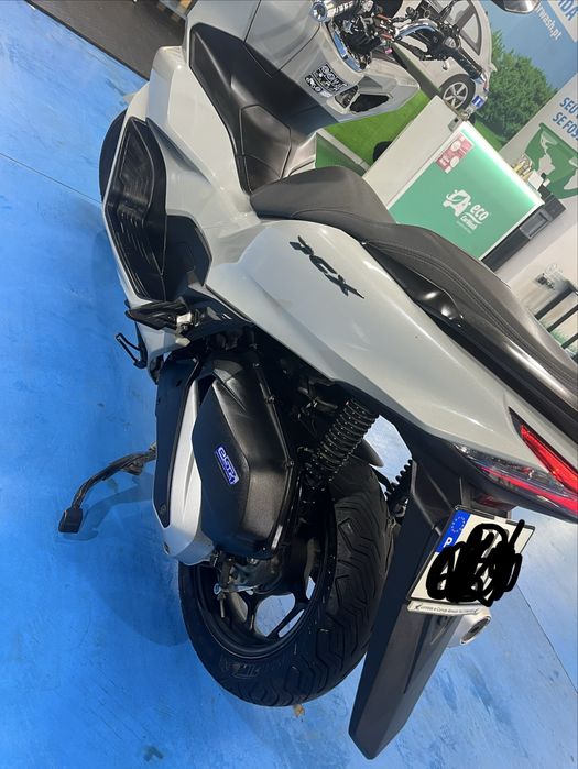 Mota PCX 125  24/08/2023