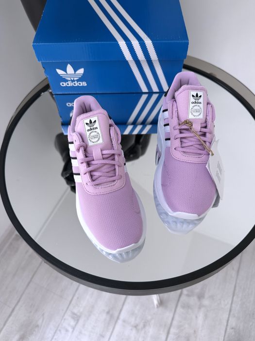 Легкие кроссовки детские Adidas LA Trainer 28р