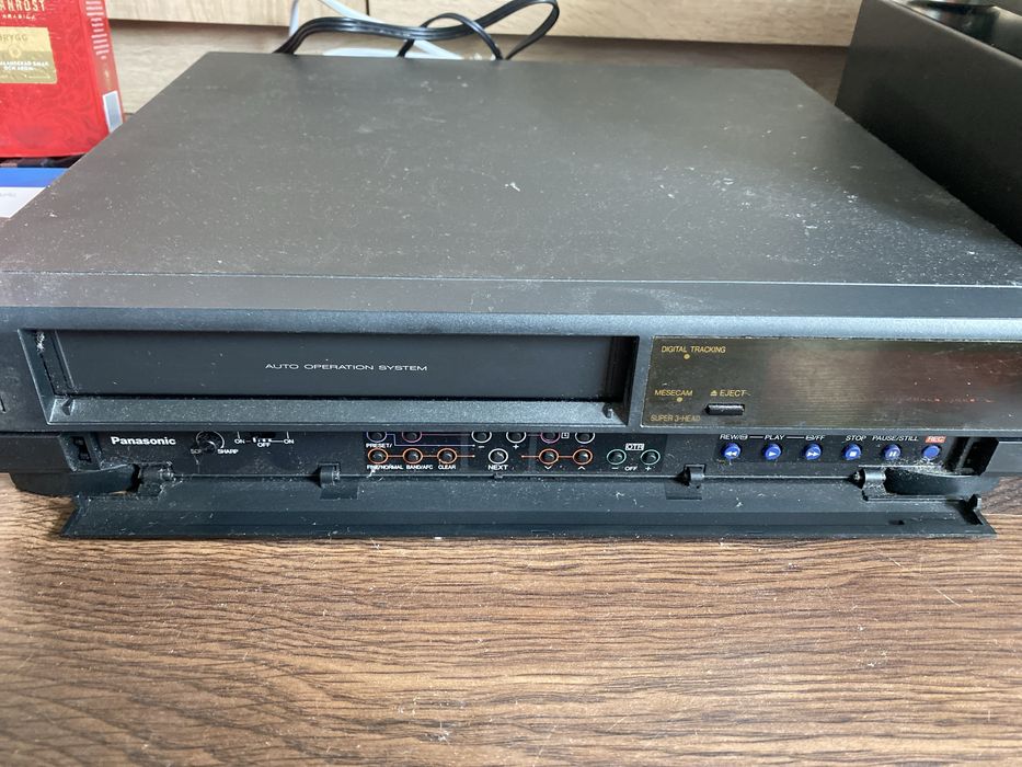 Magnetowid Panasonic NV-J40 japoński 1993 r.