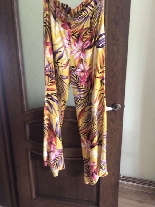 Штани палацо віскоза