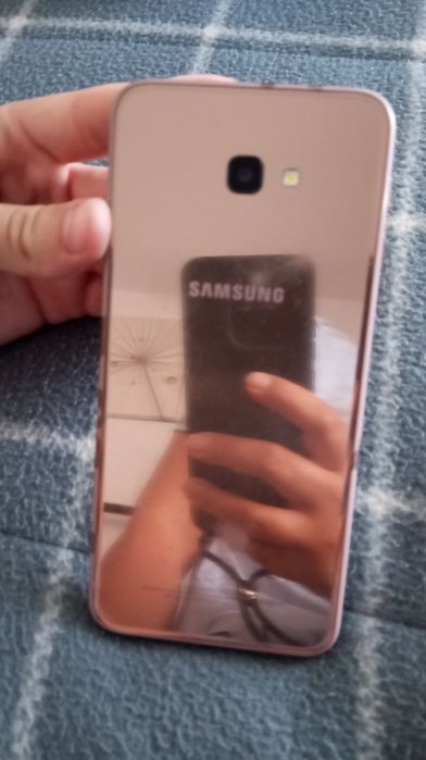 Samsung Galaxy J4 Plus