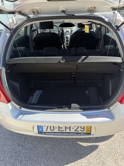 Toyota Yaris 1.0  {Oportunidade de Negócio}
