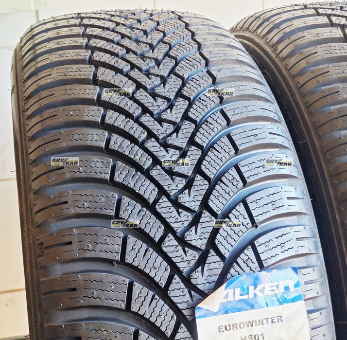 2x 225/55R17 Falken Eurowinter HS01 101V D/B/72dB 3 lata gwar.