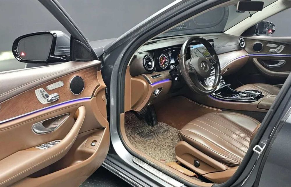 Mercedes Benz E220d W213 2017/ З ПДВ