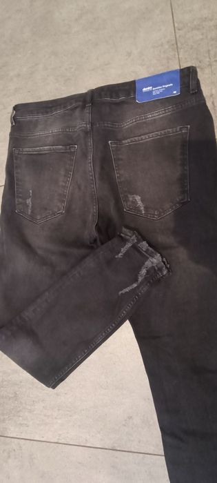 Spodnie jeansy skinny Bershka L/xl