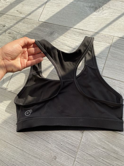 Спортивний топ Puma