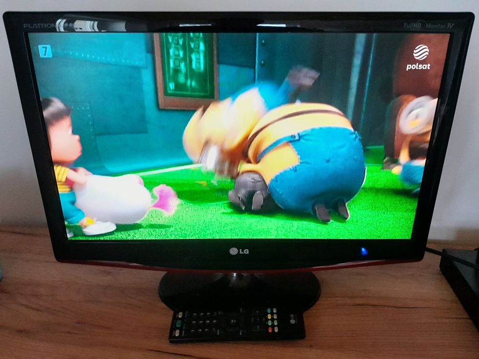 Telewizor LG z pilotem