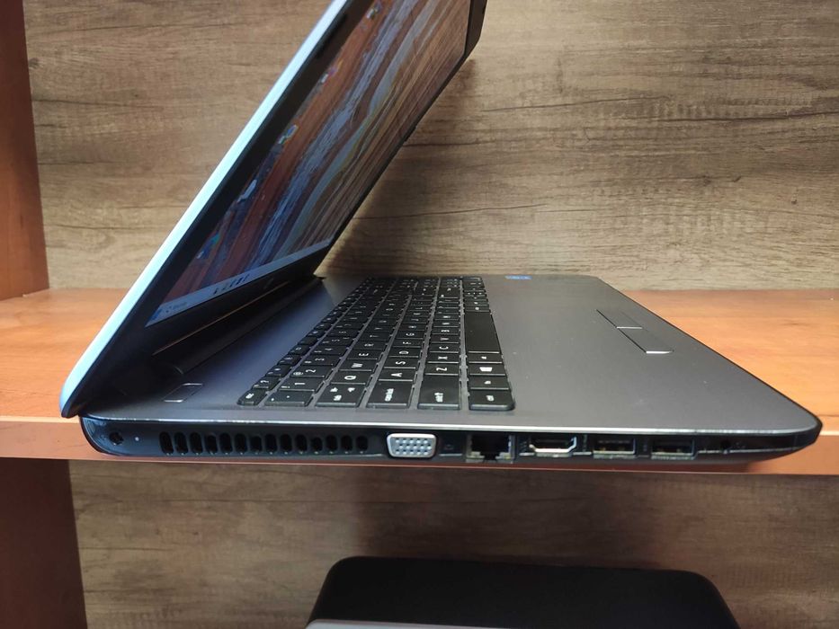 HP 250 G5 i3-5005u 4x2,00GHz 8GB RAM SSD 240GB matryca 15,6" FHD GW FV