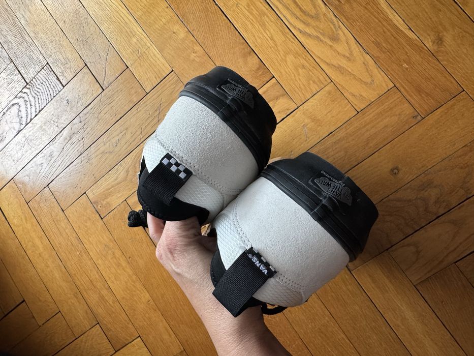 Buty Vans Skate Safe Low (atiba bone white/black) roz. 42n