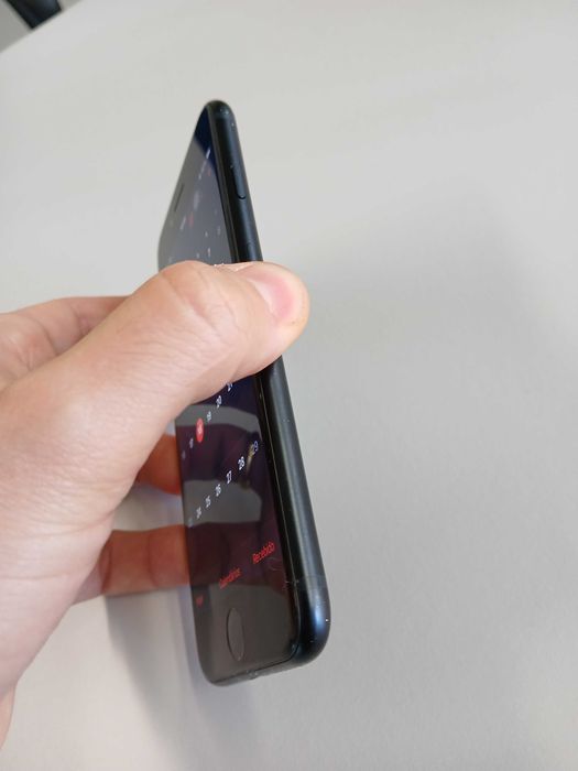 Iphone SE 2022 Muito Estimado 128GB