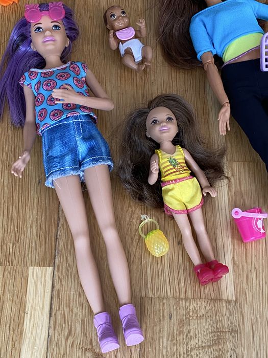 Lalki Barbie bobas Chelsea Skipper i ruchoma Teresa z akcesoriami