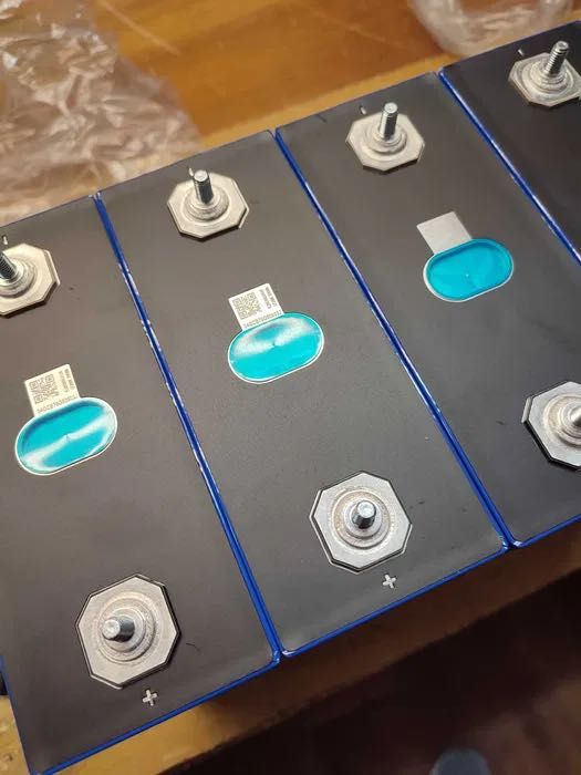 Гурт та наявність комірок LiFePo4 280AH