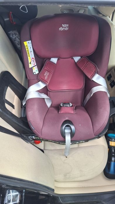 Britax romer dualfix m i-size
