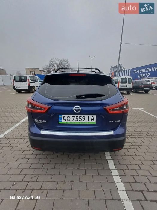 Nissan Rogue sport 2020р.