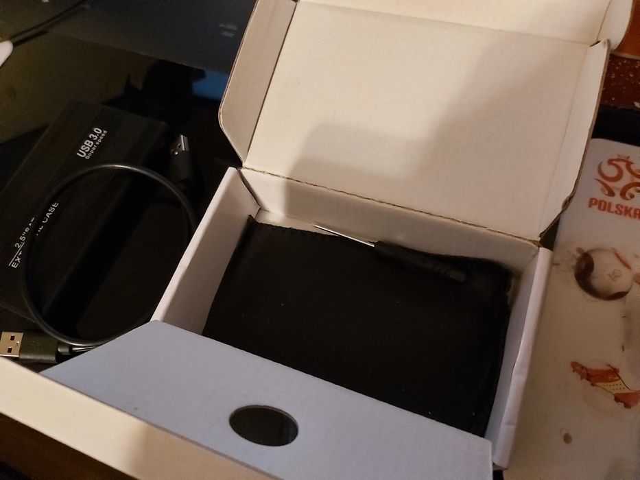 Dysk zewnętrzny HDD 650 GIG  wszystkie konsole laptop  telewizory  itp