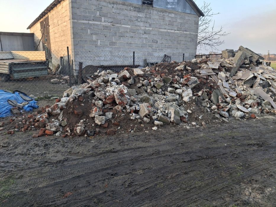 Gruz z budowy oddam za darmo