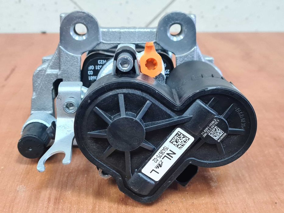 Zaciski Hamulcowe Tylne Lewy/Prawy BMW X1 (F48)(F40)(F44) ZESTAW NOWY