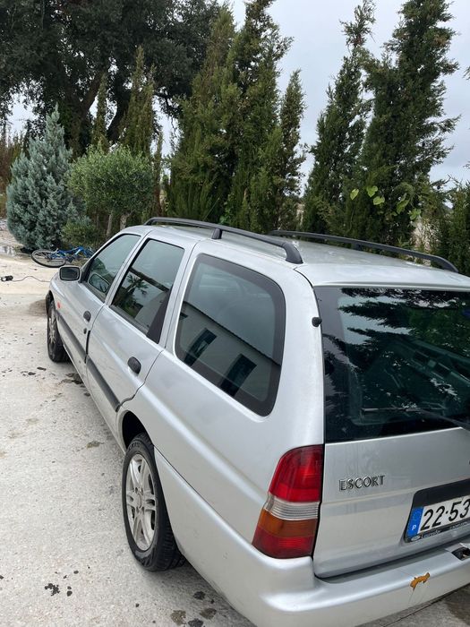 Ford Escort 1.8td ano 2000