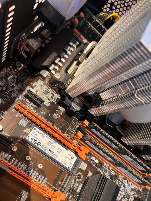 Workstacion 40C/80T | 128GB ECC | GTX1080Ti 11GB | SSD NVMe 1TB | AI/Render