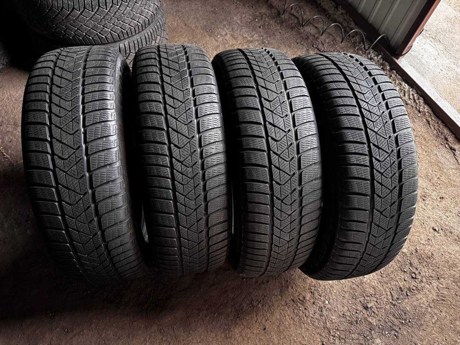Шини зима 225/60/R18 Pirelli Sottozero 3 Run Flat