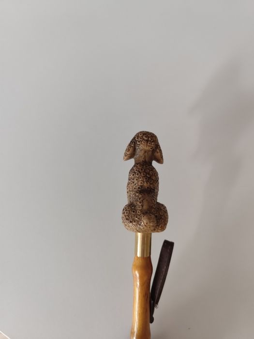 Kolekcjonerska drewniana łyżka do butów z drewnianą figurką antyk