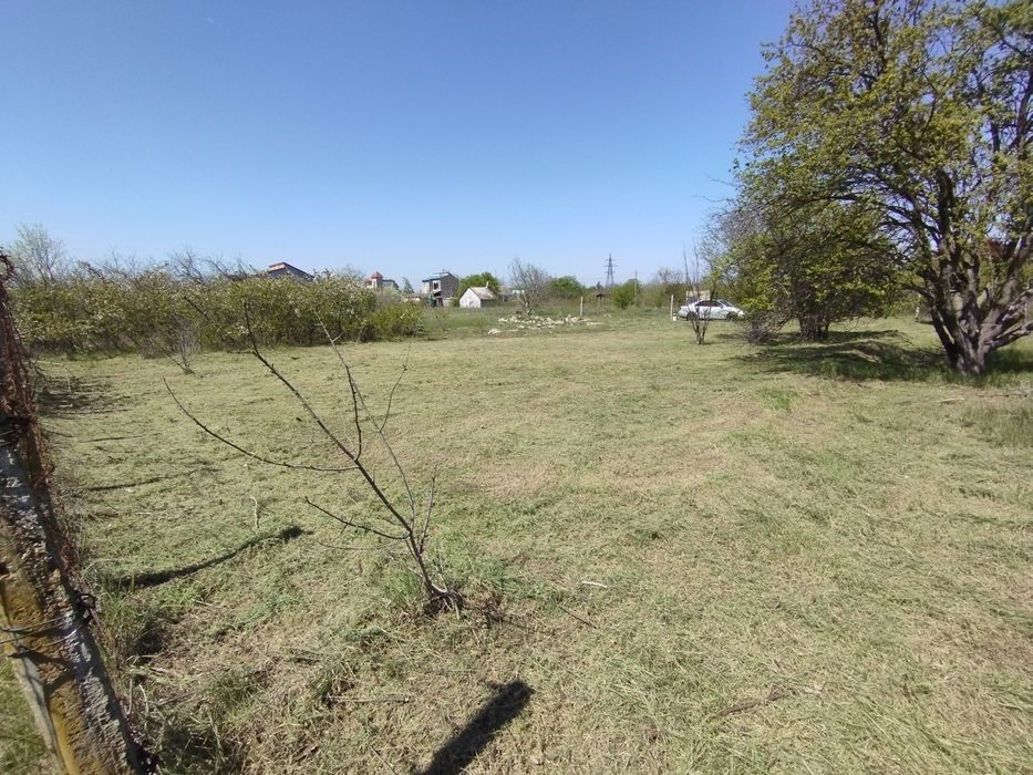 Продам или обмен на авто участок Салганы 6 соток, возле газового хозяй