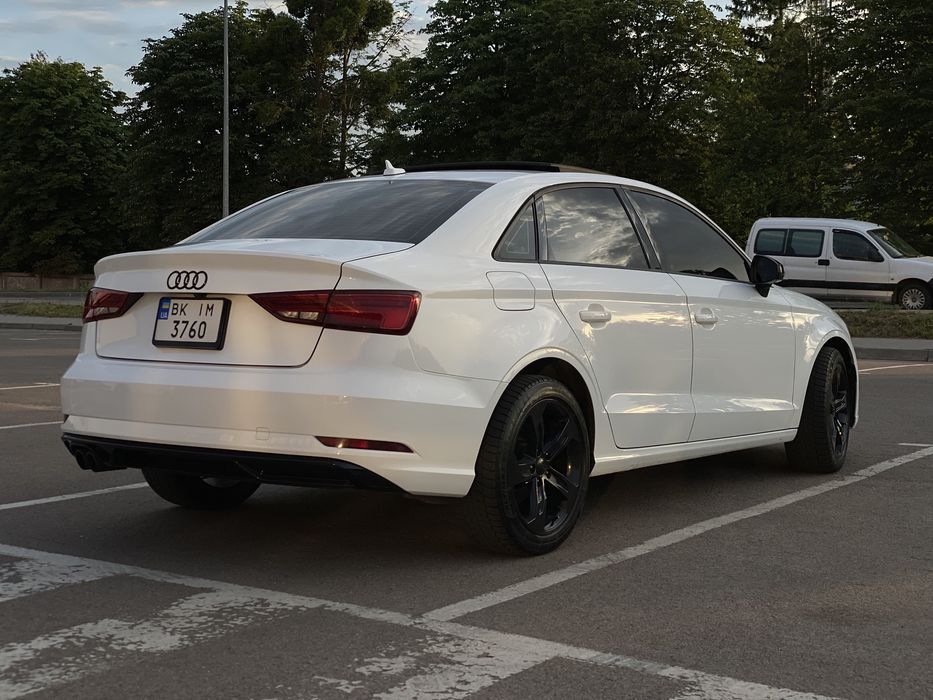 Продам Audi a3 8v 2017