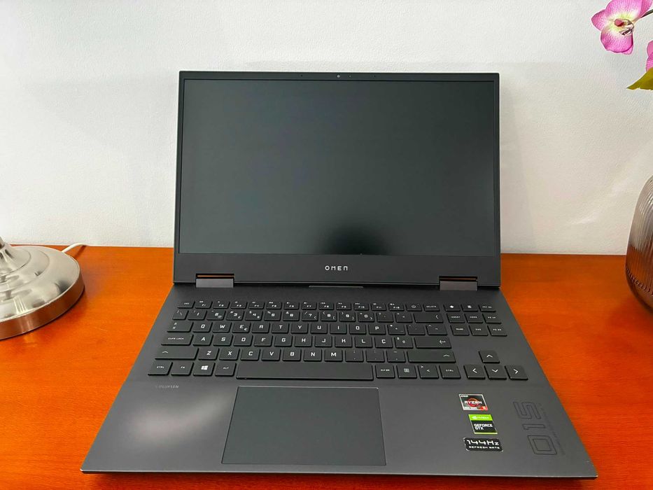 Portátil Omen-15 | 16GB RAM | 512GB SSD | RYZEN 5 4600H | GTX 1650 Ti