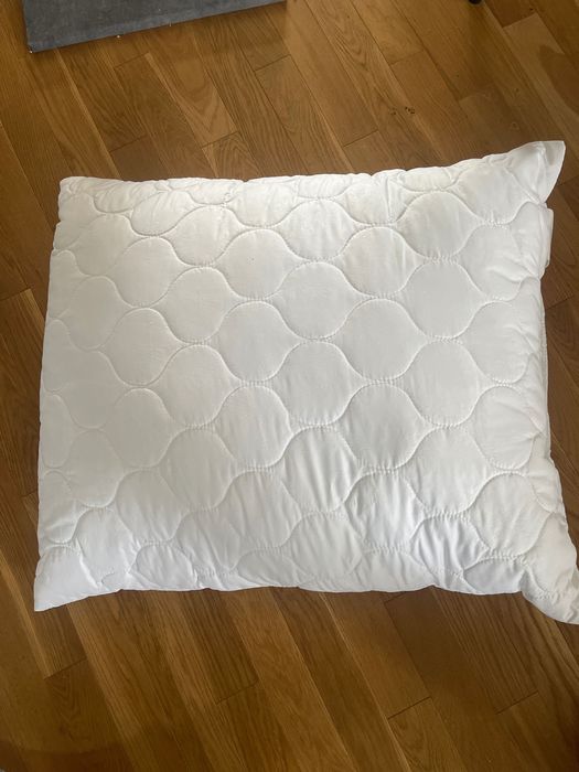 Poduszka Jysk Vikanes 70x80 2szt